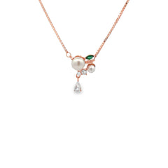 Celeste pearl silver chain pendant