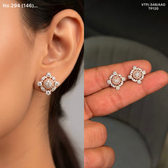 Esha Glow silver Stud