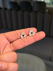 Crystal blooms silver stud