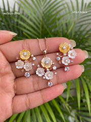 Silver daisy pendant set for women