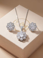 Vihana silver pendant set for women