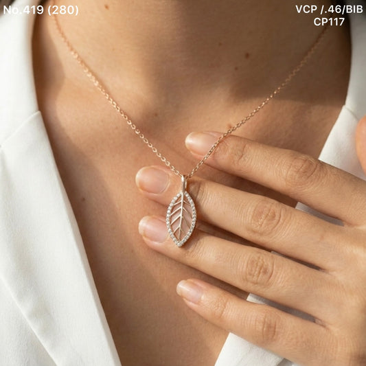 Leaflet shine silver chain pendant for women