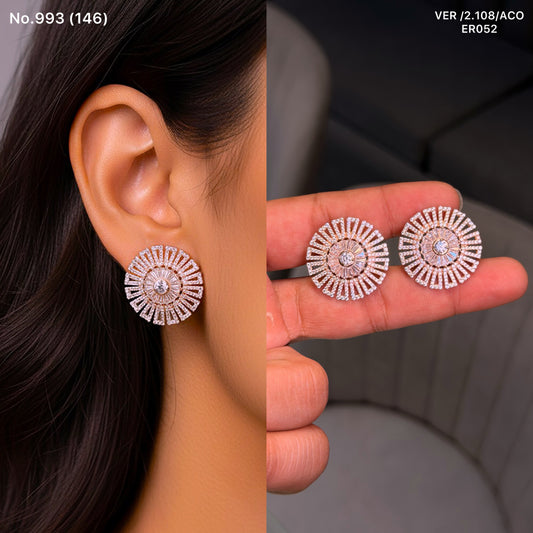 Crown glow silver earrings