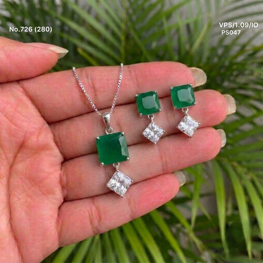 Sharanya Silver Pendant set for women