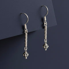 Gleaming veil silver earrings