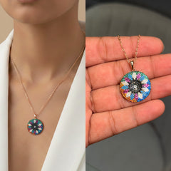 Prism spin silver chain pendant