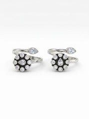 Drop bloom silver toerings for women