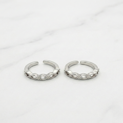 Chain luxe silver toerings for women