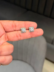 Garnet silver stud