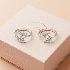 Elegant vine silver toerings for women