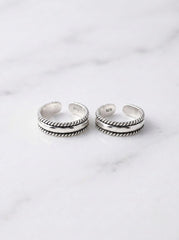 Diya silver toerings for women