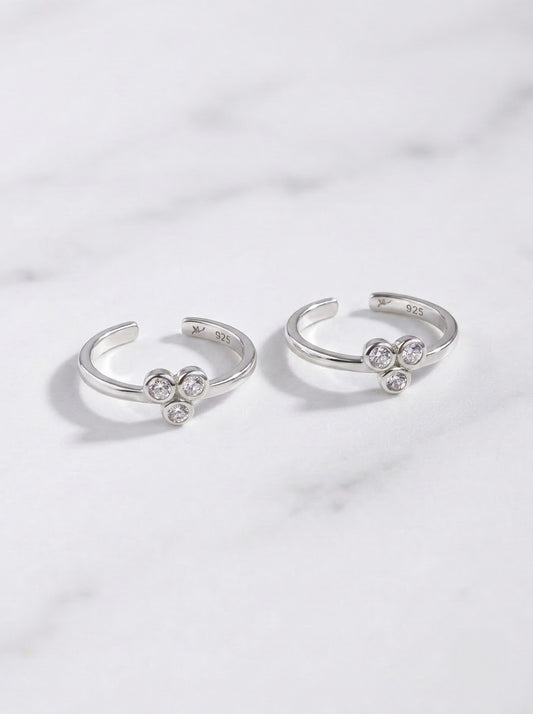 Silver Four Petal Toe Ring for women