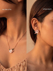 Floral twinkle silver pendant set for women
