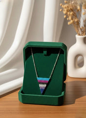 Rainbow thread silver chain pendant