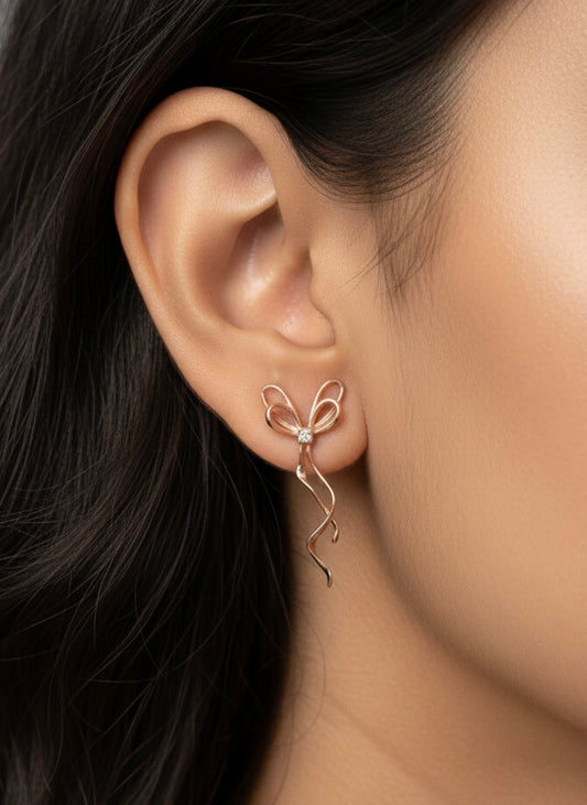 Aravika silver stud