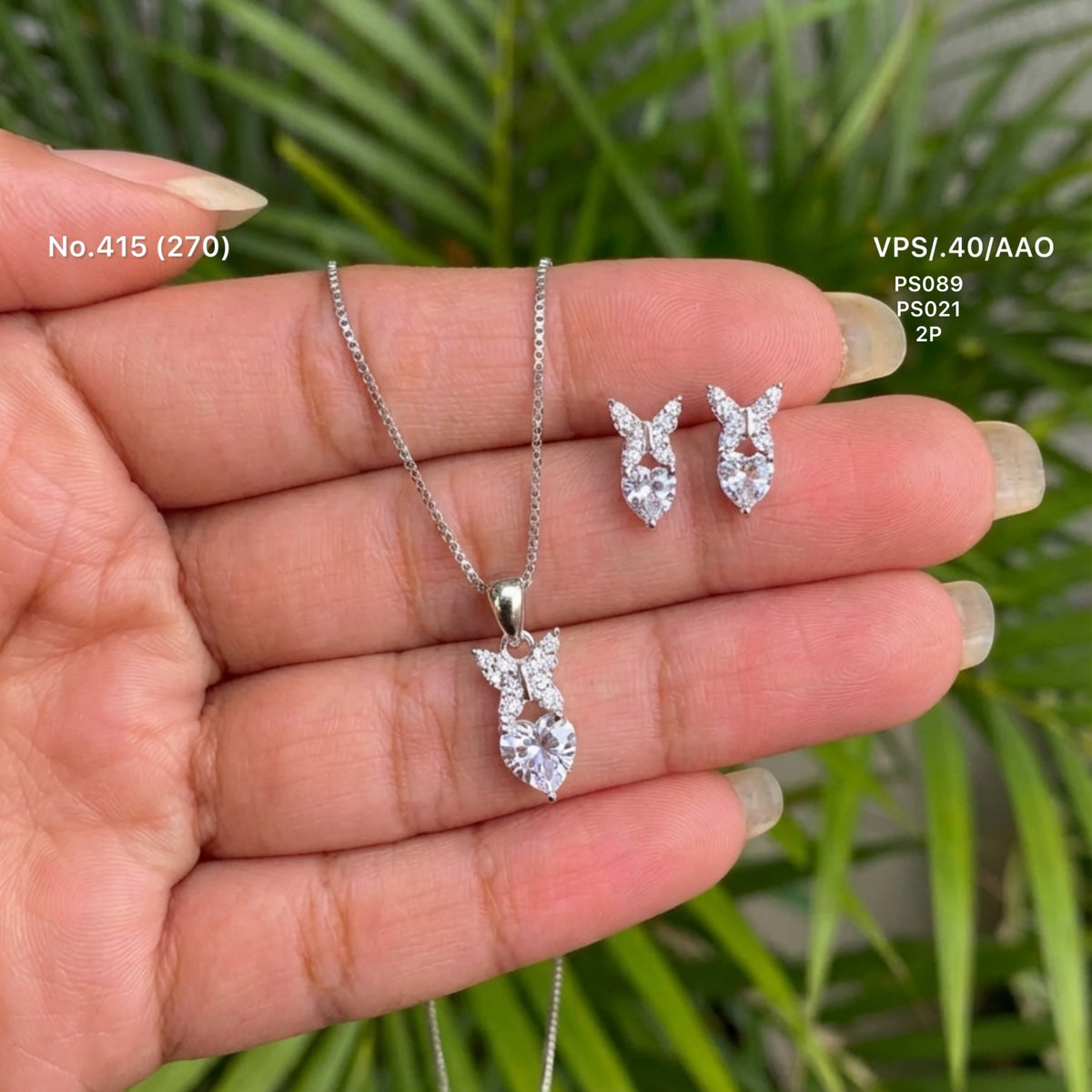 Ivory petal silver pendant set for women