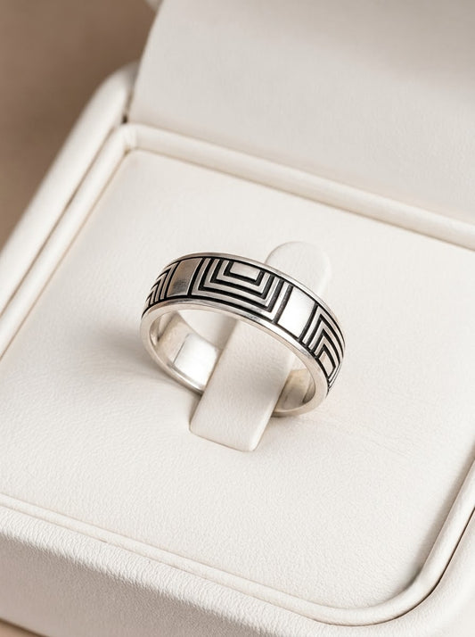 Silver legacy men’s ring