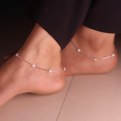 Sleek Crystal Stone Silver Payal for Women