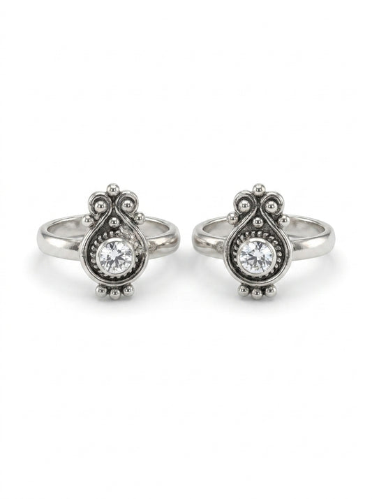 Zariya bloom oxidised silver toerings for women