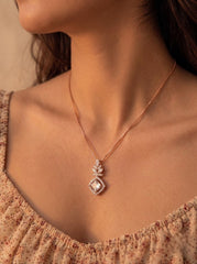White bloom elegance silver pendant set for women