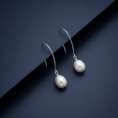 Pearl drift silver earrings