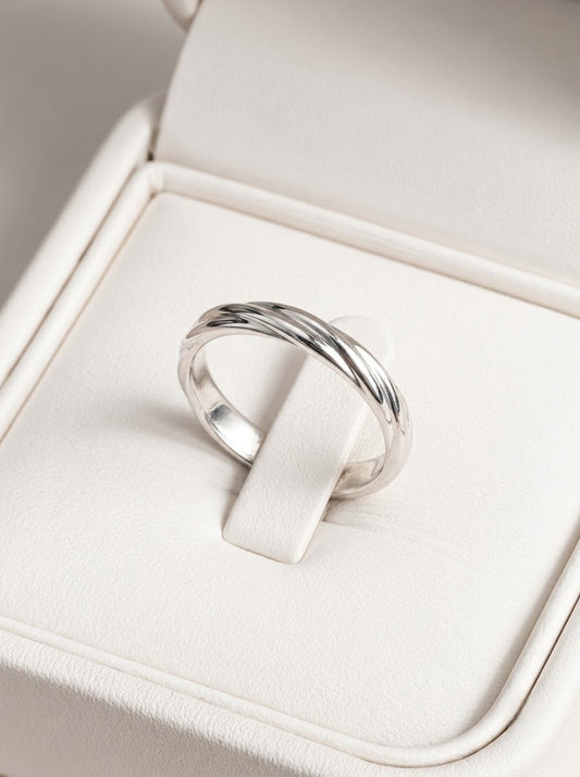 Line craft silver men’s ring