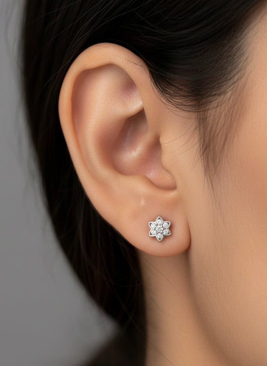 Vihana silver studs