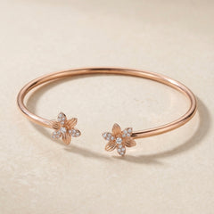 Petal spark silver kada for women
