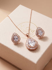Charming glow silver pendant set for women