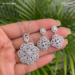 Celestial blossom shine silver pendant set pendant set