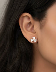 Lira bloom silver stud