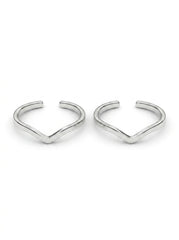 Elegant drift silver toerings for women