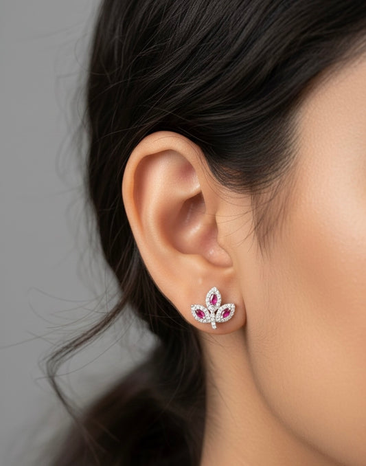 Noor frost silver stud
