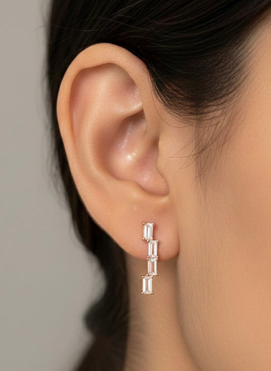 Nysa dew silver stud