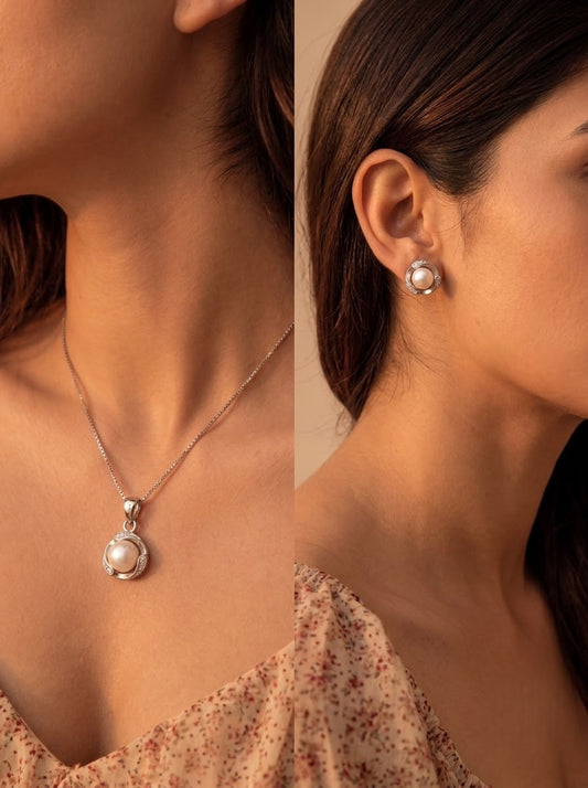 Pearl magic silver pendant set for women