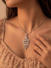 Diamond bloom silver pendant set for women