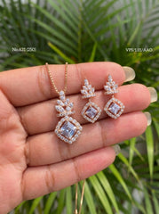 White bloom elegance silver pendant set for women
