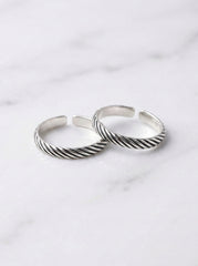 Mystic noir silver toerings for women