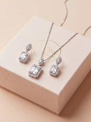 Ruhi silver pendant set for women