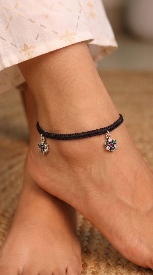 Charming Colour Bloom Silver Black Thread Payal for Women