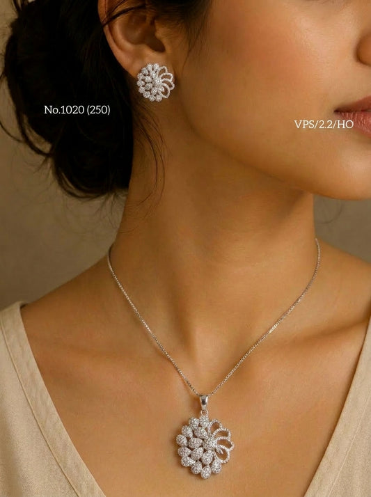 Moonlight Pearl silver pendant set for women