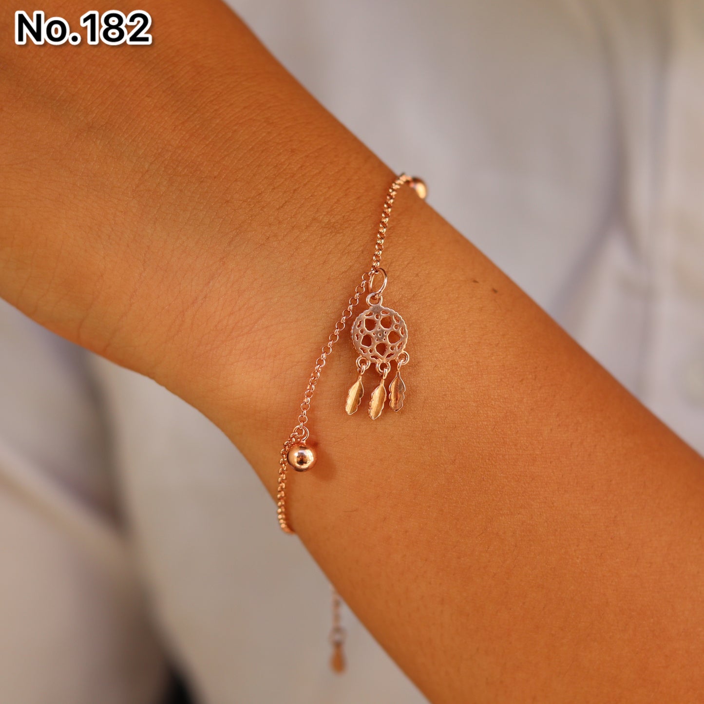 Bracelet 52