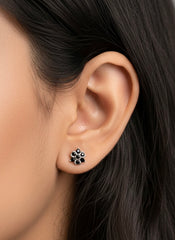 Blacknoir silver tops