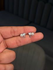 Piya pure silver stud
