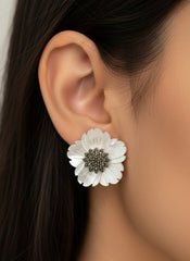 Cloud blossoms silver tops