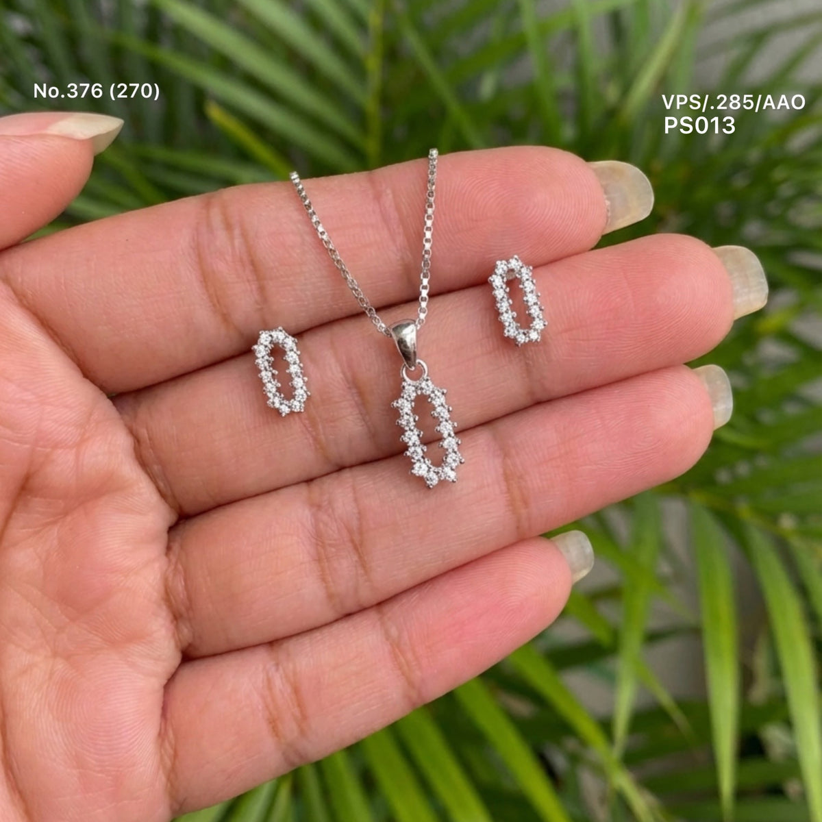 Royal gleam silver pendant set for women