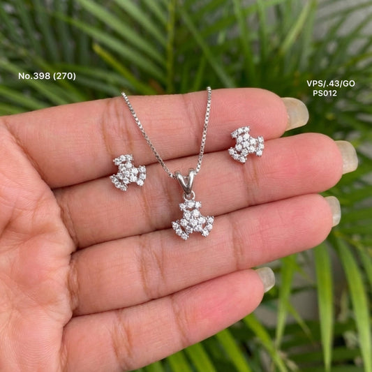 Silver serenity pendant set for women