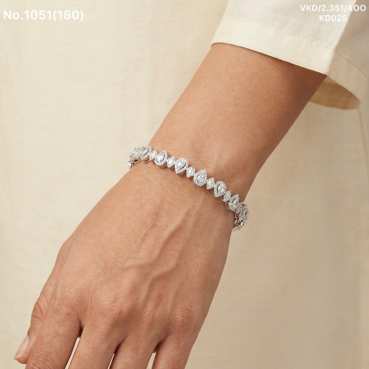 Royal whisper silver kada for women