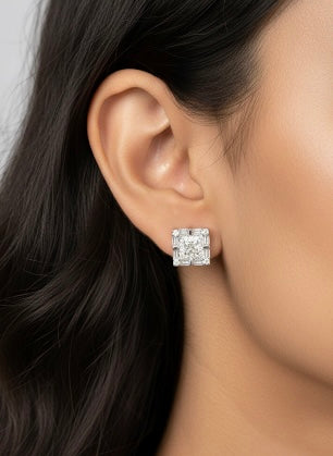 Diya Shine silver Stud