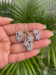 Orlina silver pendant set for women